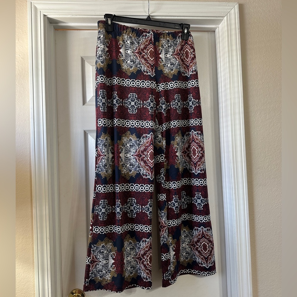 I.N. Studio Paisley Patterned Pants